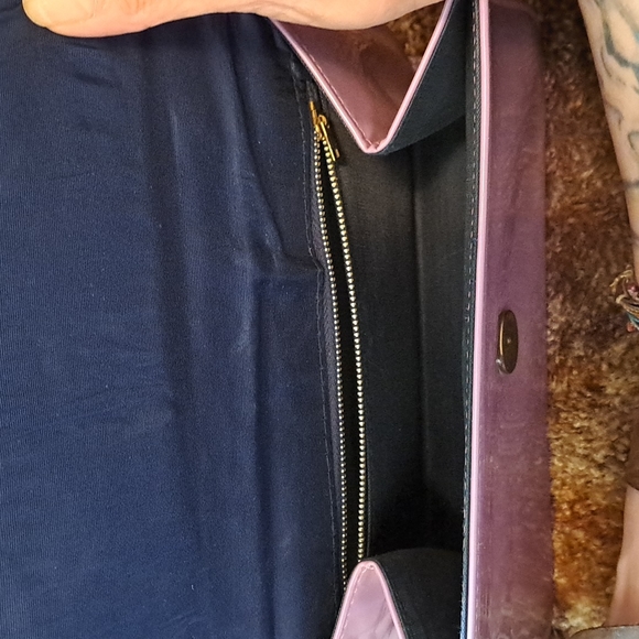 VINTAGE Purple Purse - Picture 3 of 9